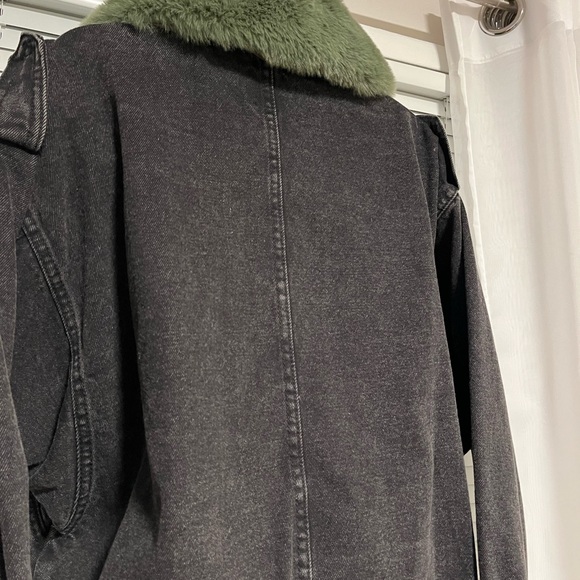 Oversized Denim Chic Jacket! - Picture 3 of 5